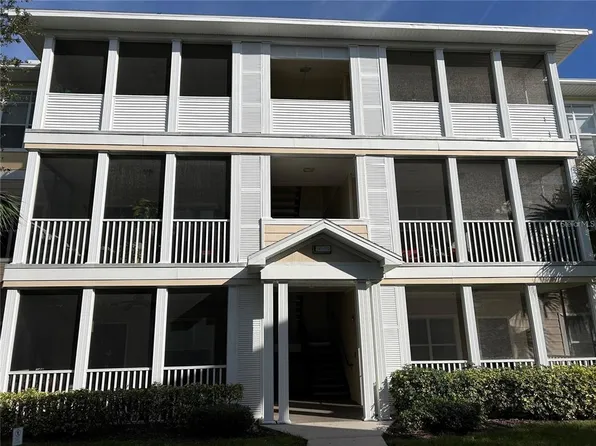 4802 51st St W APT 708, Bradenton, FL 34210