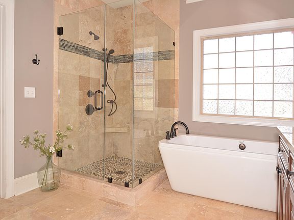 Awesome master bath