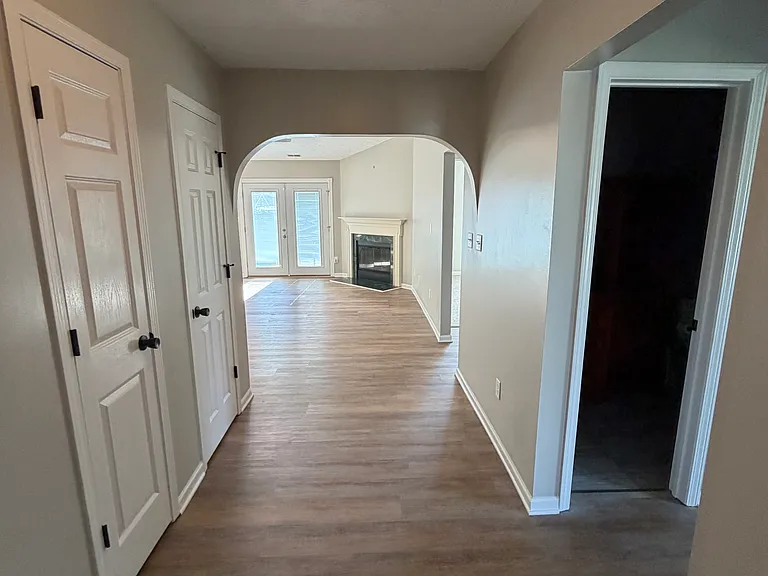 288 Odell St — Photo 3