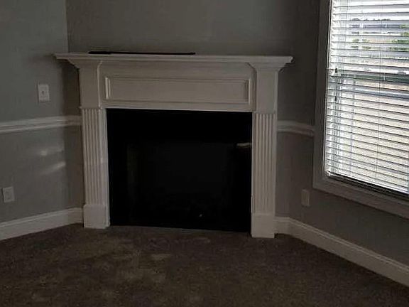 5th image of 2235 Sweet Bay Dr #B