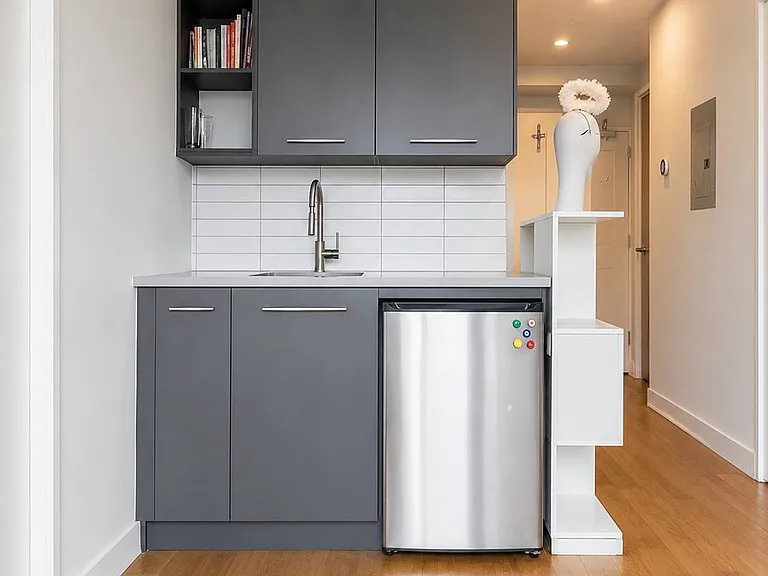 255 Nostrand Ave #5A — Photo 2