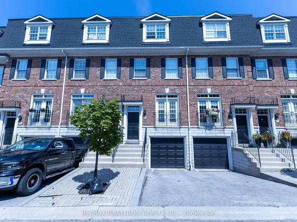 6 Leonard St Unit 35, Richmond Hill, ON L4C 0L6