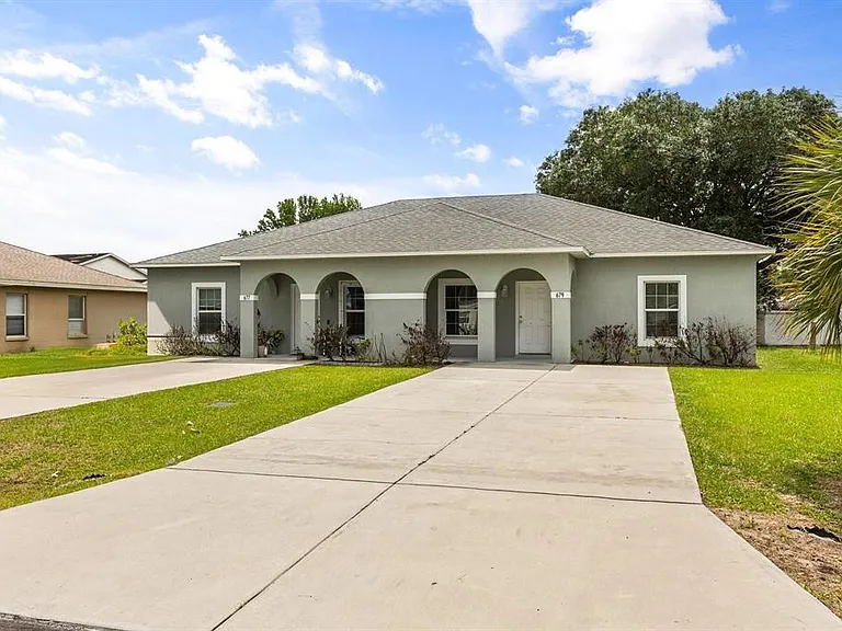 677 Royalty Ct — Photo 17