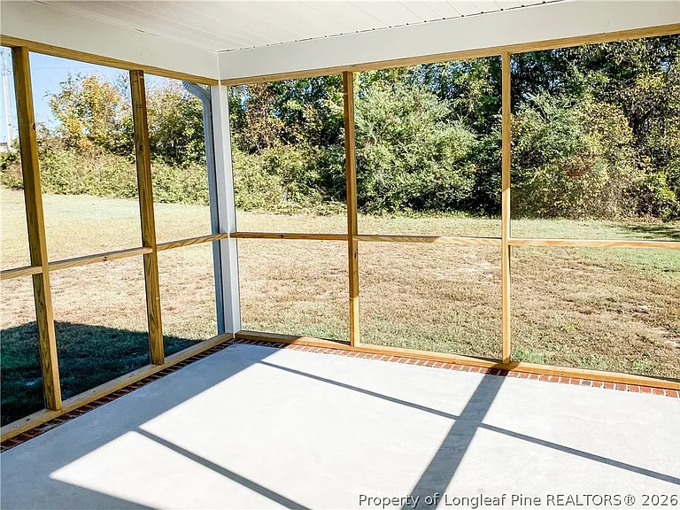 2935 Cornell Dr — Photo 12