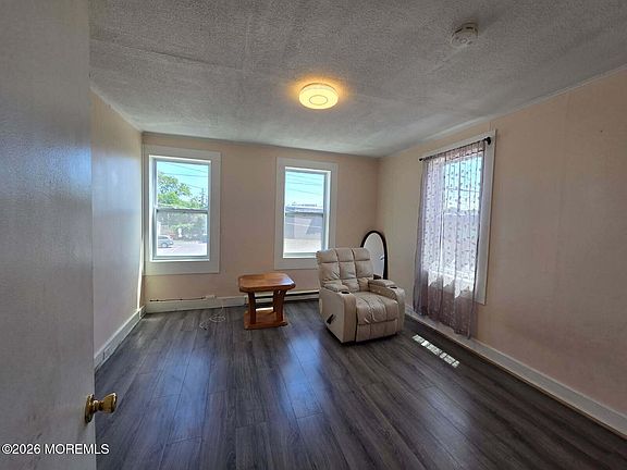 4th image of 5 Park Ave Floor 2