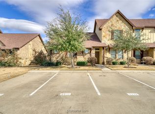 3217 Papa Bear Dr, College Station, TX 77845