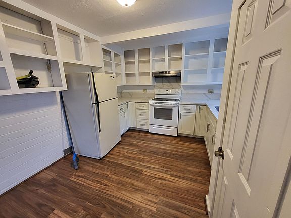 5th image of 3775 Anuhea St APT A1