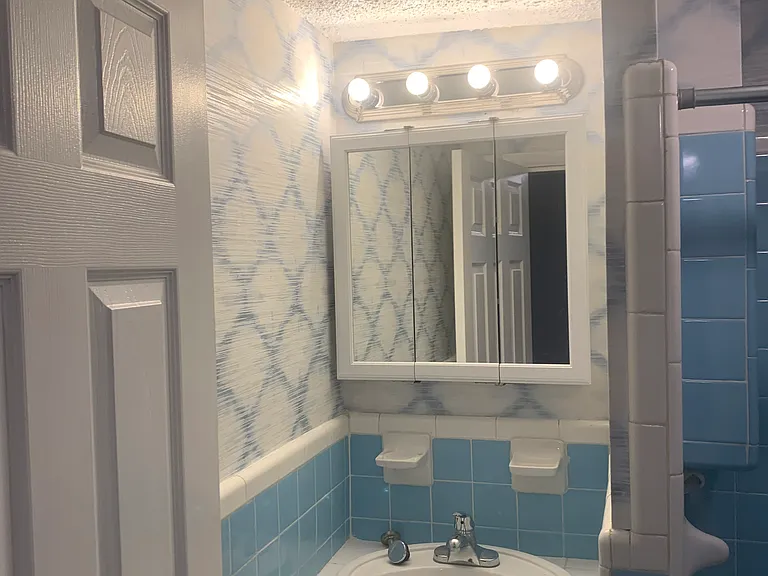 4410 Georgia Ave — Photo 12