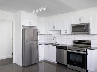 25 Fisherville, Toronto, ON M2R 3B7