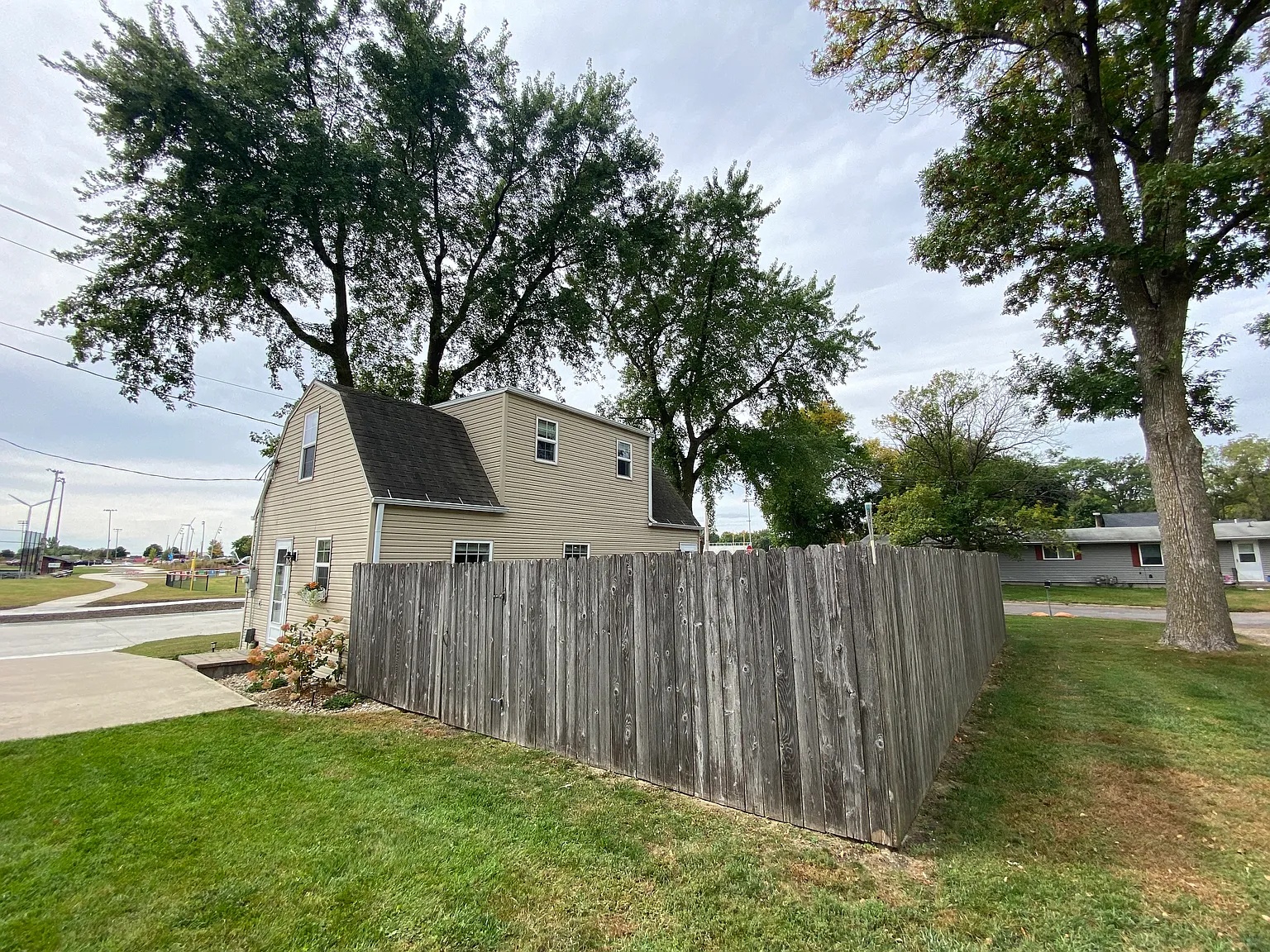 2 bed, 1382 sqft, $1,100 — Photo 4