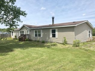 5495 116th Ave, Fennville, MI 49408