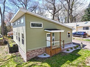 69331 Oak St, Benton Harbor, MI 49022