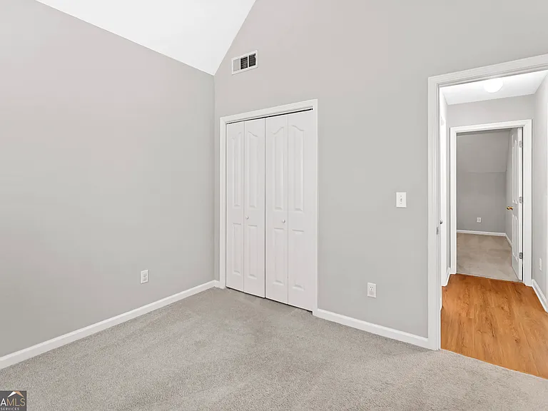 15 Abby Ct — Photo 33