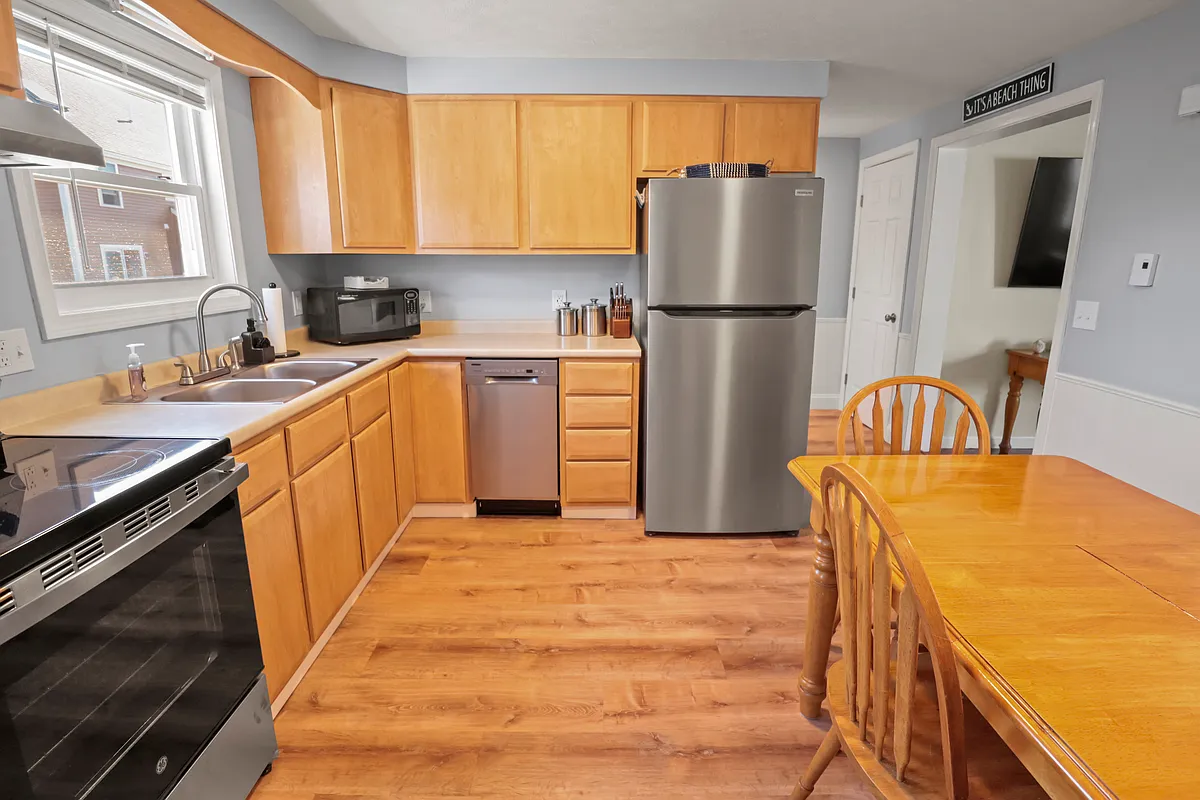 Kitchen - 2 Foote St #4