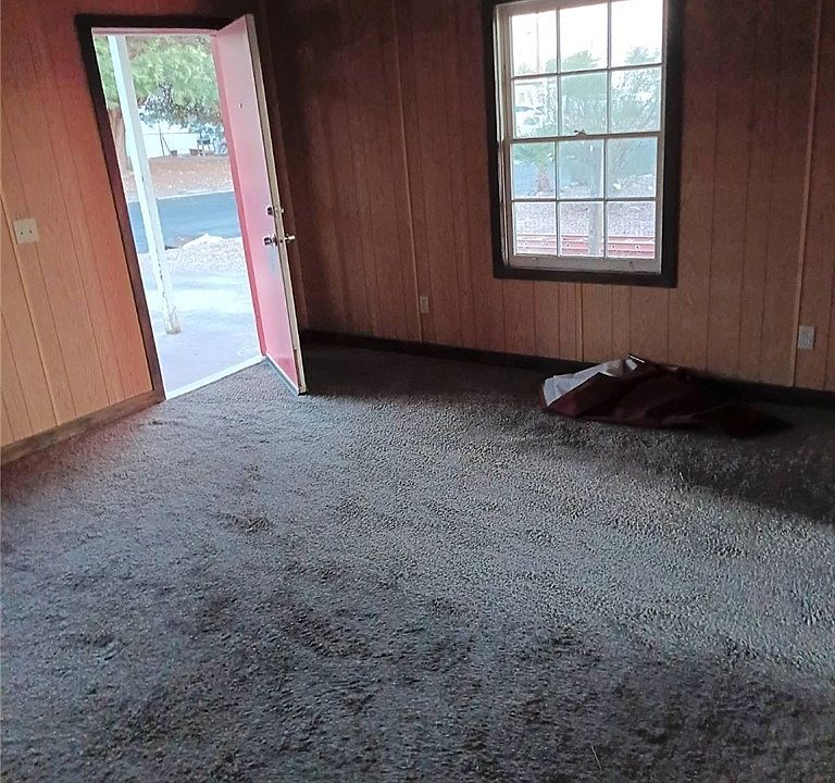 2nd image of 7 Idaho Way