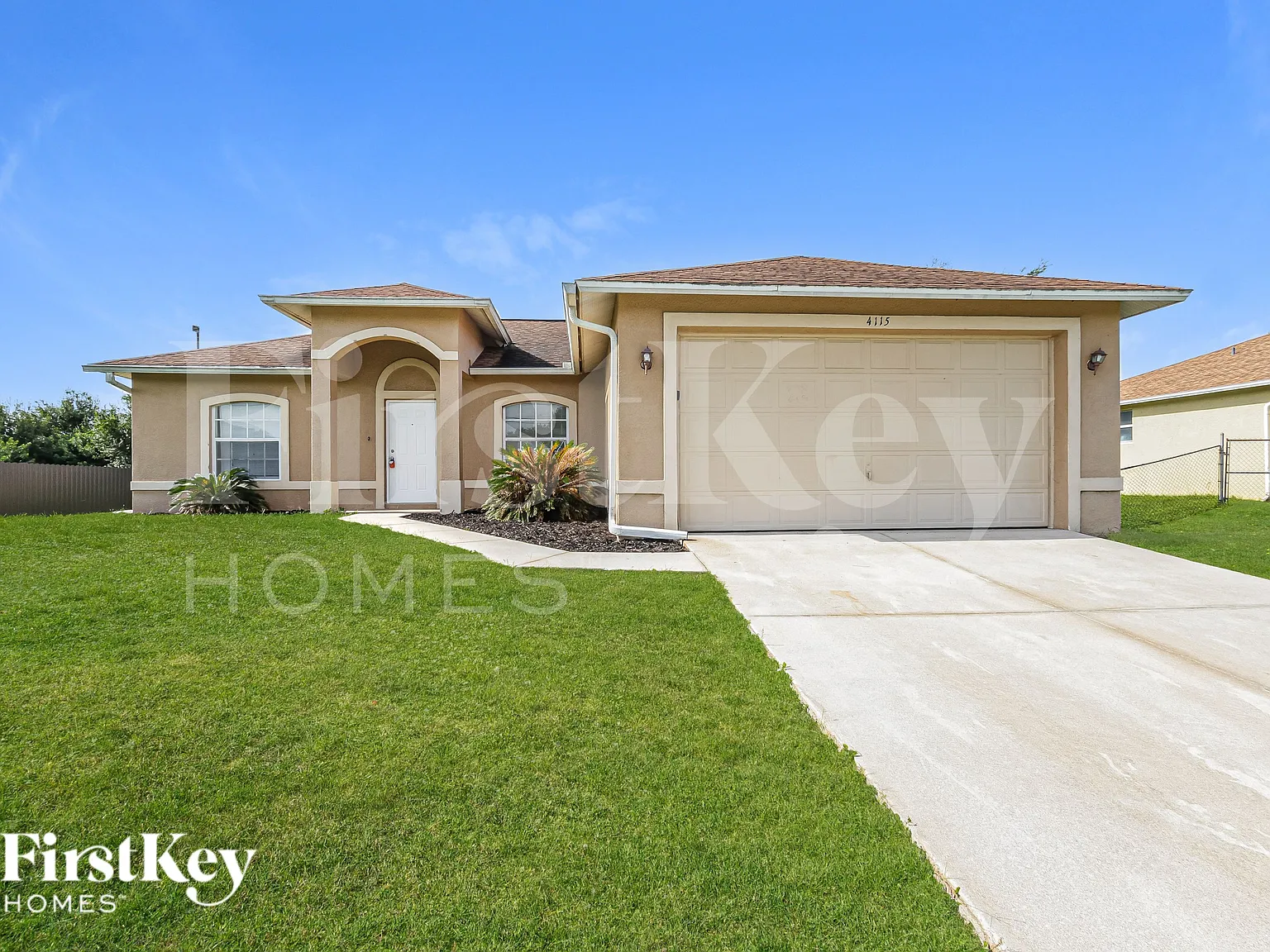 3 bed, 2.0 bath, 1493 sqft, $1,490 — Photo 1