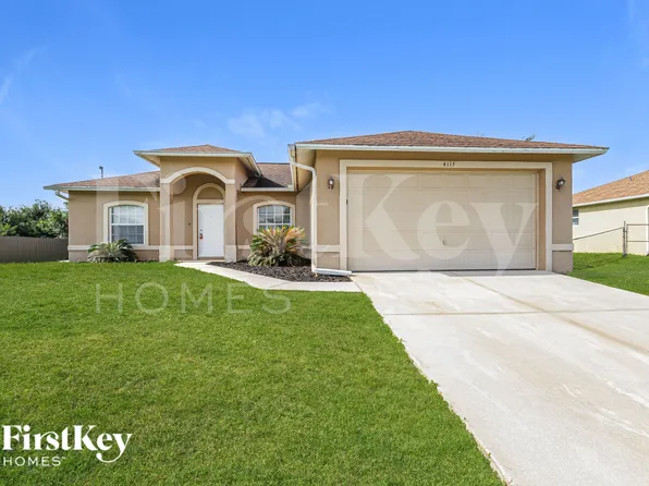 4115 10th St SW, Lehigh Acres, FL 33976