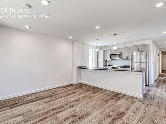 3rd image of 751 N 43rd St #401
