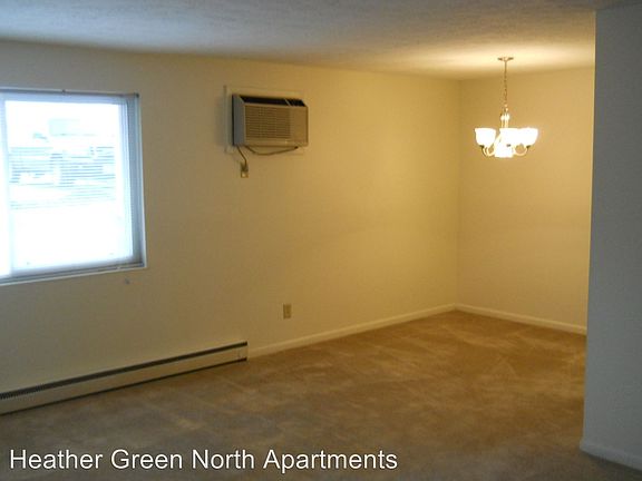 2nd image of 997 N Market St APT 02