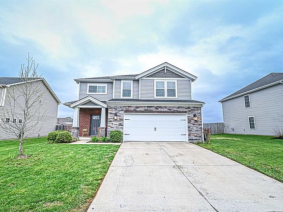 3rd image of 1999 Meadow Grove Dr
