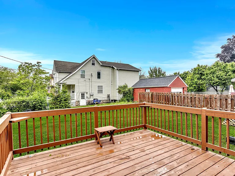 401 Sanford Ave — Photo 14