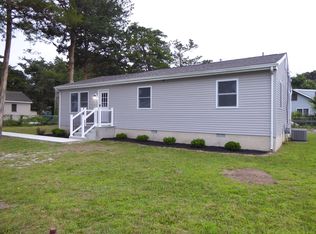 136 E Delaware Pkwy, Villas, NJ 08251