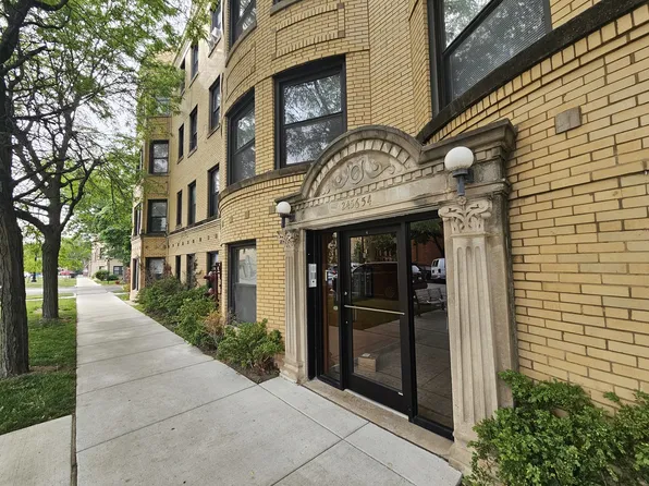 2456 W Catalpa Ave APT 2, Chicago, IL 60625
