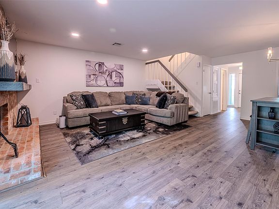 4th image of 2306 W Settlers Way