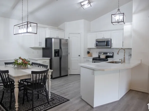 518 S 2150 W APT 304, Pleasant Grove, UT 84062