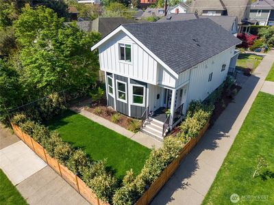 351 17th Avenue E, Seattle, WA, 98112