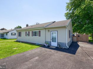 21 Sager Rd, Elizabethtown, PA 17022