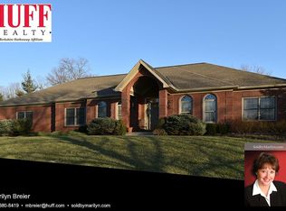 1002 Colina Dr, Villa Hills, KY 41017