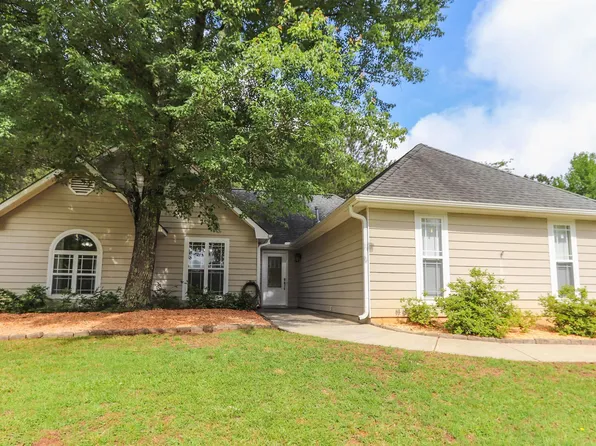 97 River Park Dr, Newnan, GA 30265