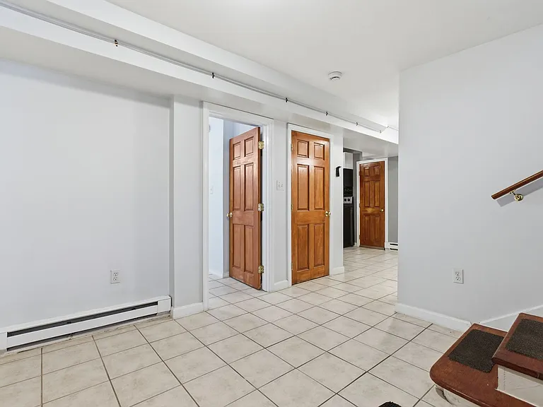 82 Blake St #B — Photo 10
