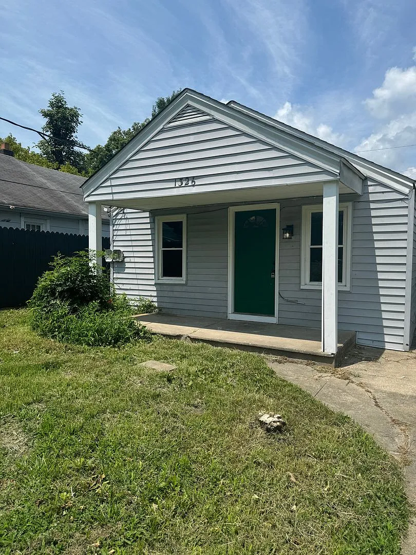 1326 Franklin St photo 1
