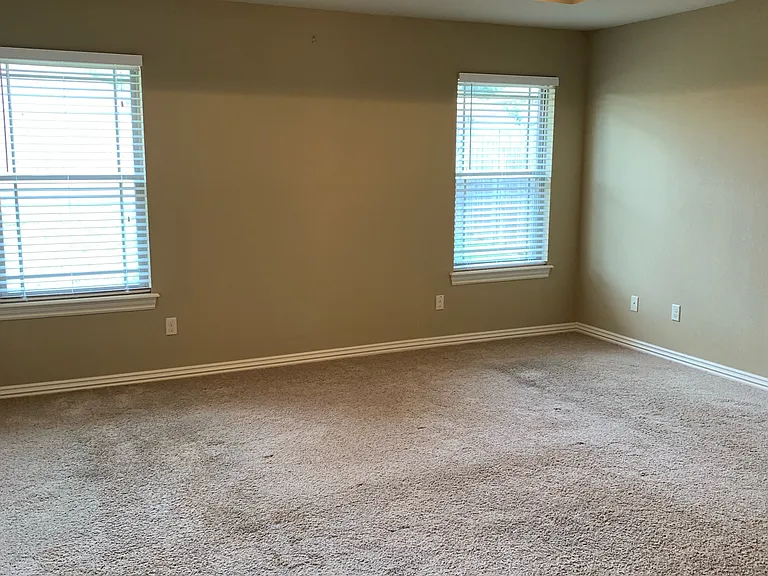 6105 Red Cedar Cir — Photo 20