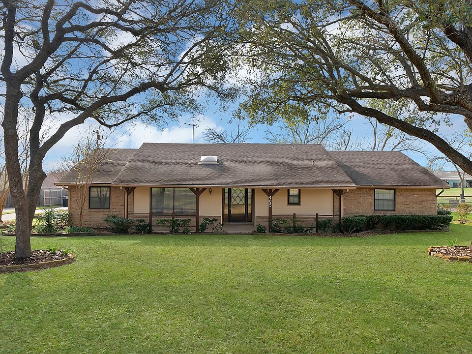 1st image of 405 Shadowwood Trl
