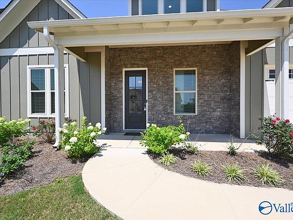2nd image of 3005 Spencer Way