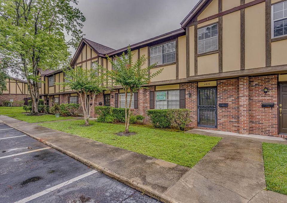 1st image of 4816 Windrush Ln