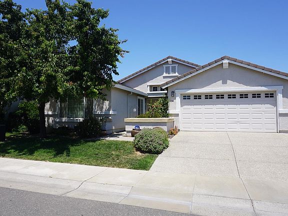 2nd image of 409 Bombay Cir