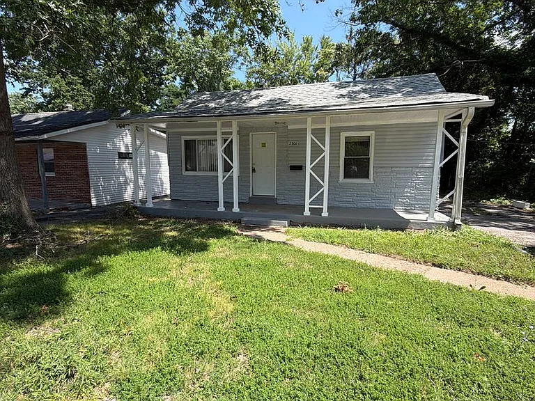 7301 Harney Ave — Photo 1
