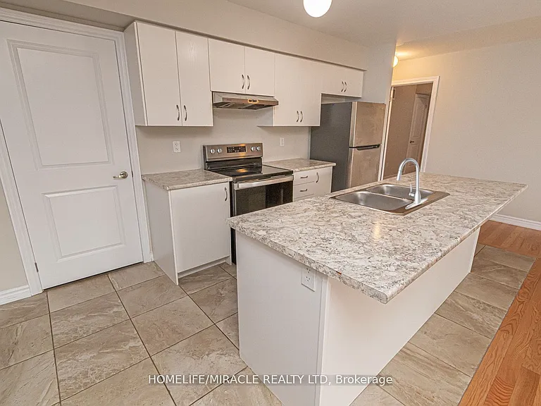 35 Bannister Rd — Photo 3