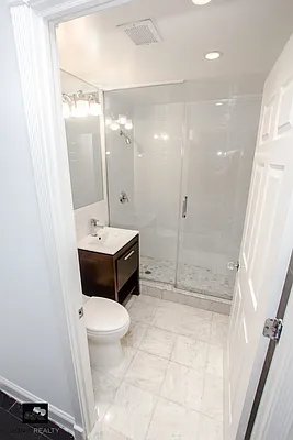 Rented by Jonis Realty | media 14