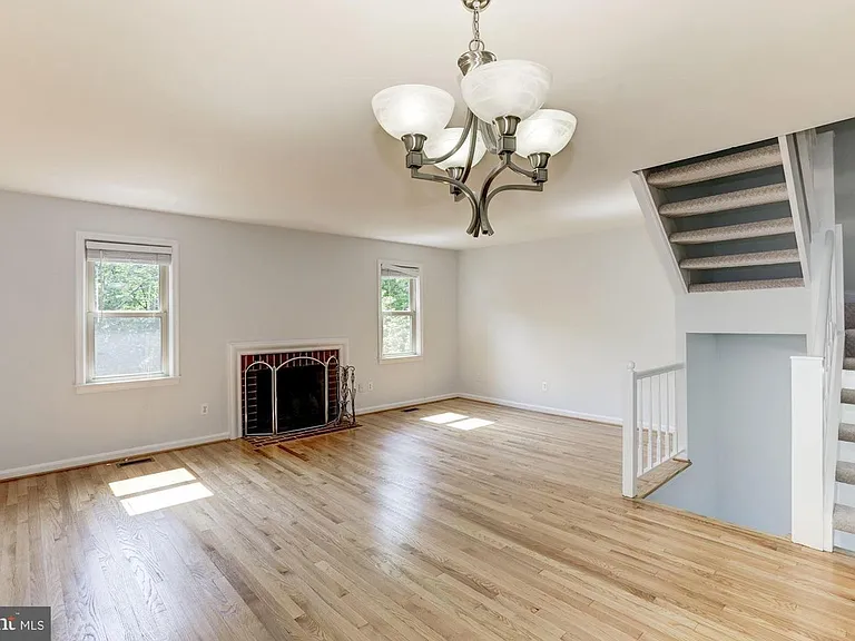 629 N Abingdon St — Photo 3
