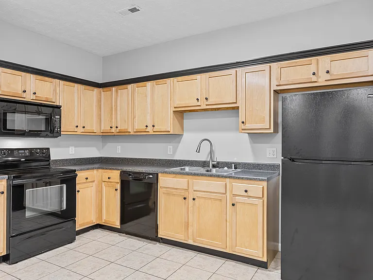 Pin Oak Villas Townhomes — Photo 6