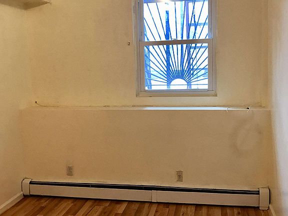 2nd image of 130 Rockaway Ave #2