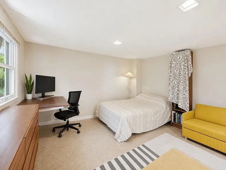 515 Calhoun St NW — Photo 18