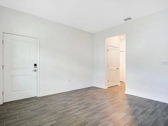 2nd image of 2971 Camden Way