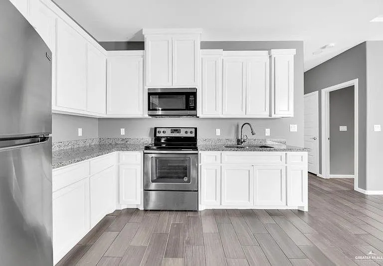 3906 Paola St #4 — Photo 4
