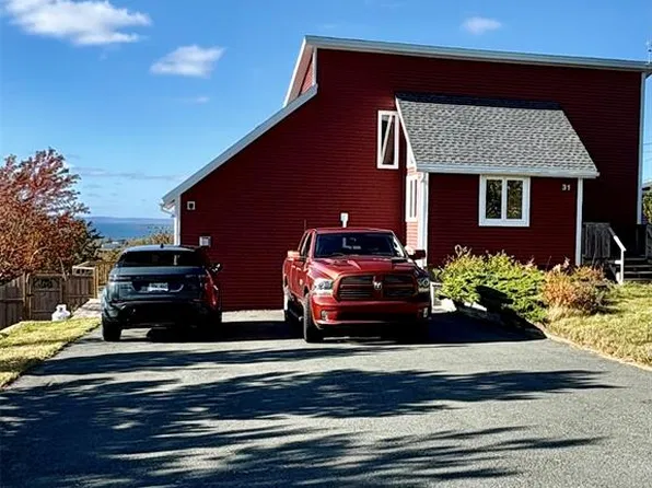 31 READERS HILL Crescent, Chamberlains- Manuals, NL A1W5B3